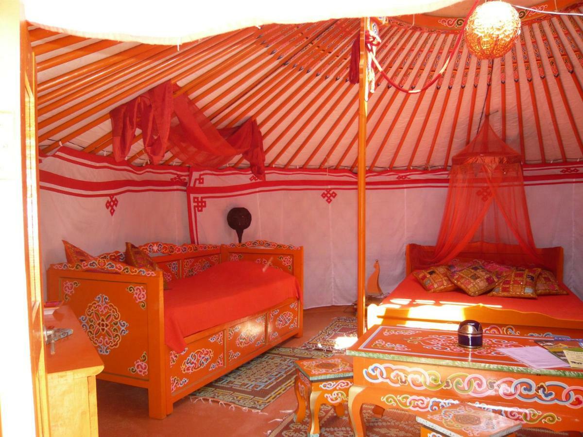 Bed and Breakfast Au Soleil Mongol Соред Экстерьер фото